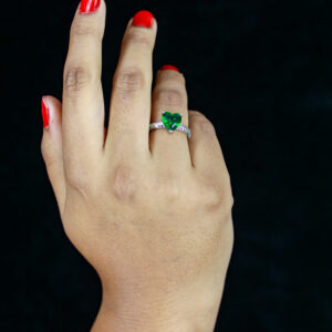 Emerald Heart Rainbow Band Ring