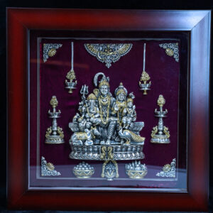 Somaskanda Shiv Parivar Sampoorna Shobha