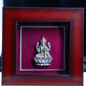 Madurai Meenakshi Suvarna Shobha