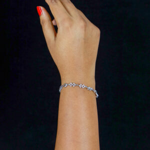 H shaped bracelet