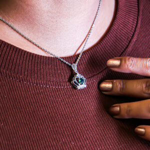 empire crown shaped chain