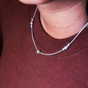 Minimalist design chain