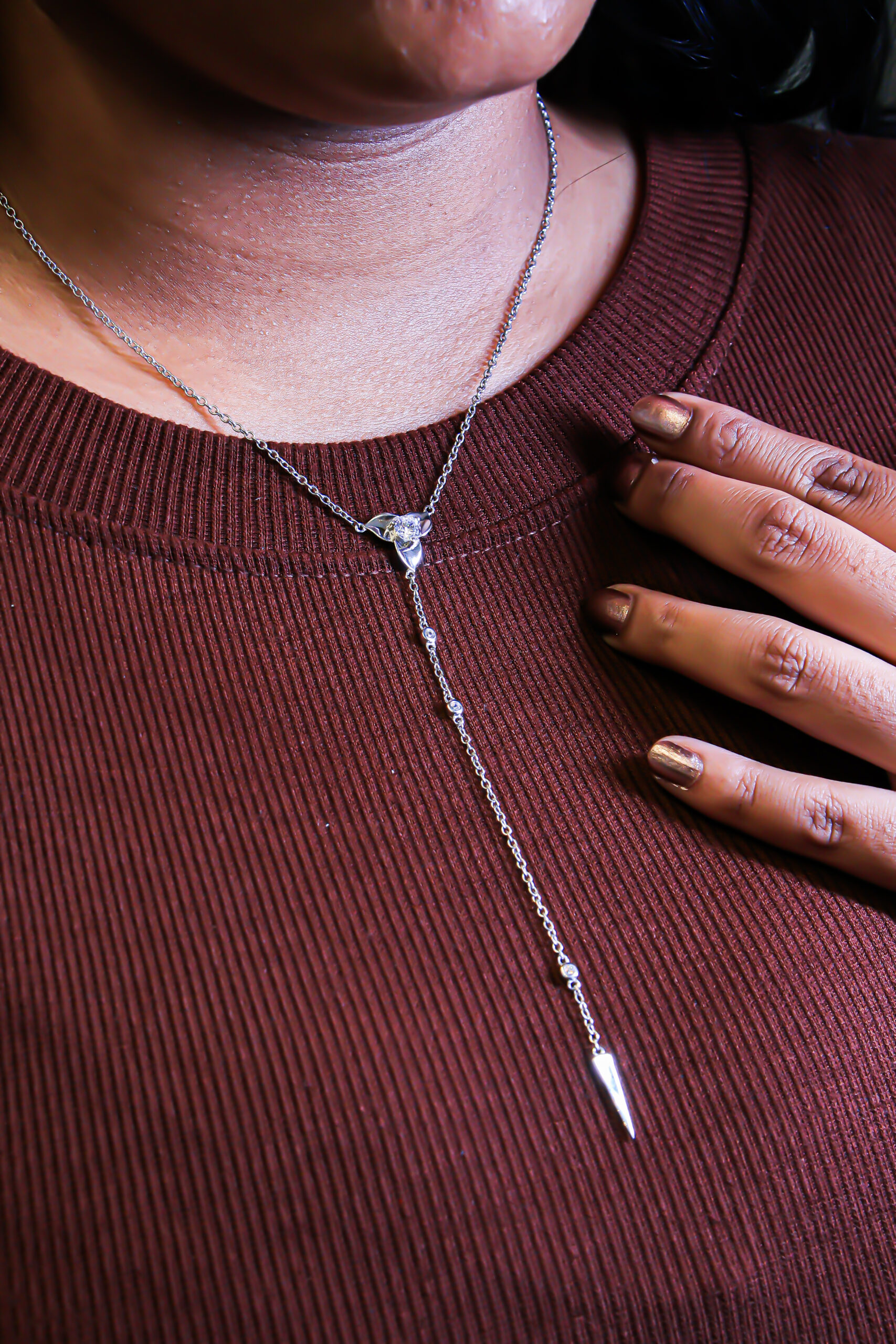 The stella Lariant Necklace