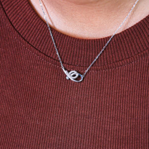 ONE loop knot chain