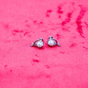 Pearl Orbit Leaf Studs