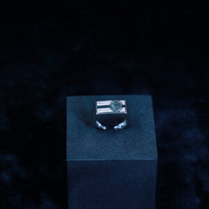 The Ascent V Ring