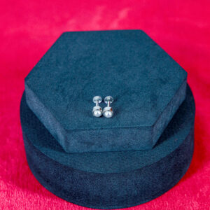 Classic Pearl Studs